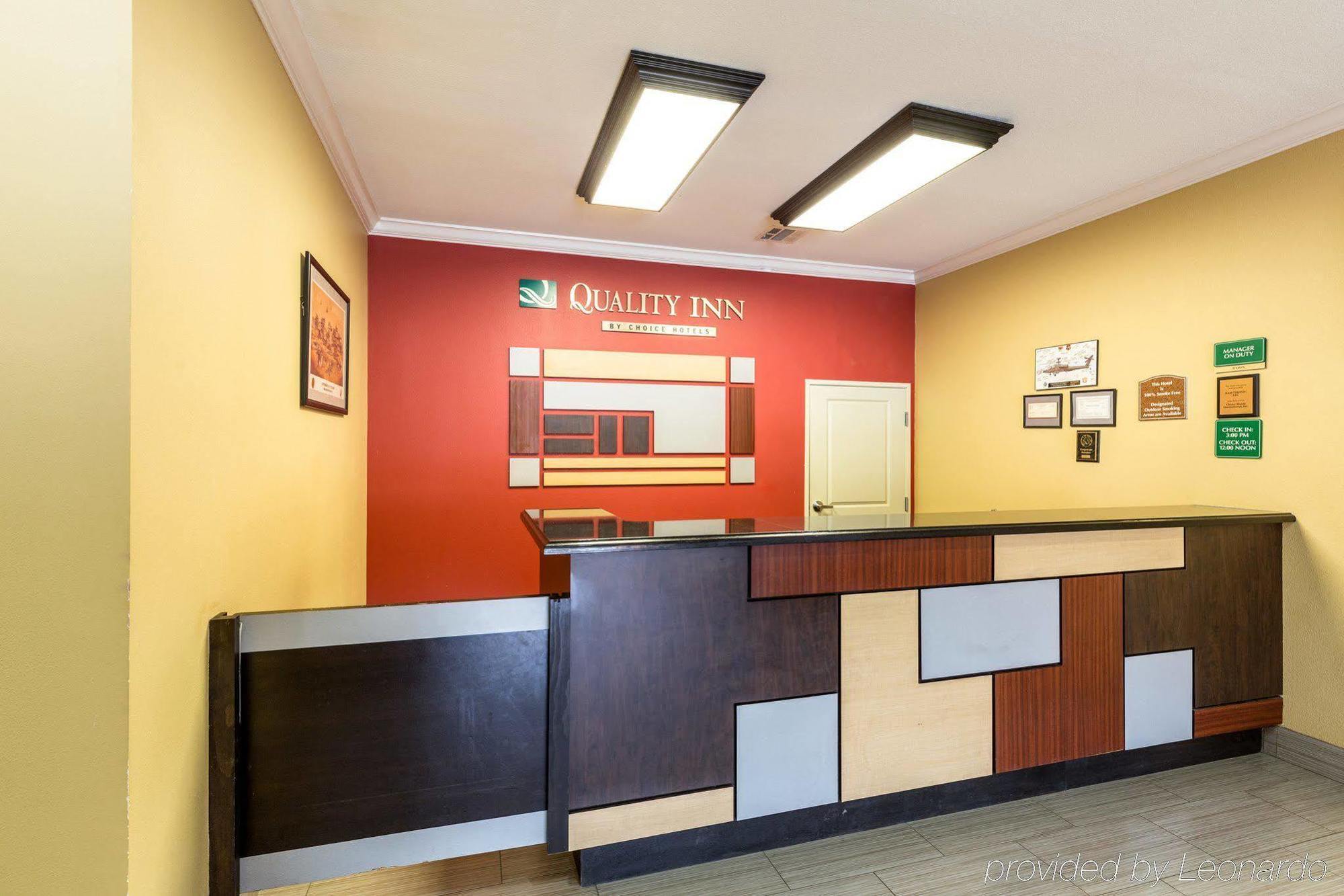Quality Inn Leesville エクステリア 写真