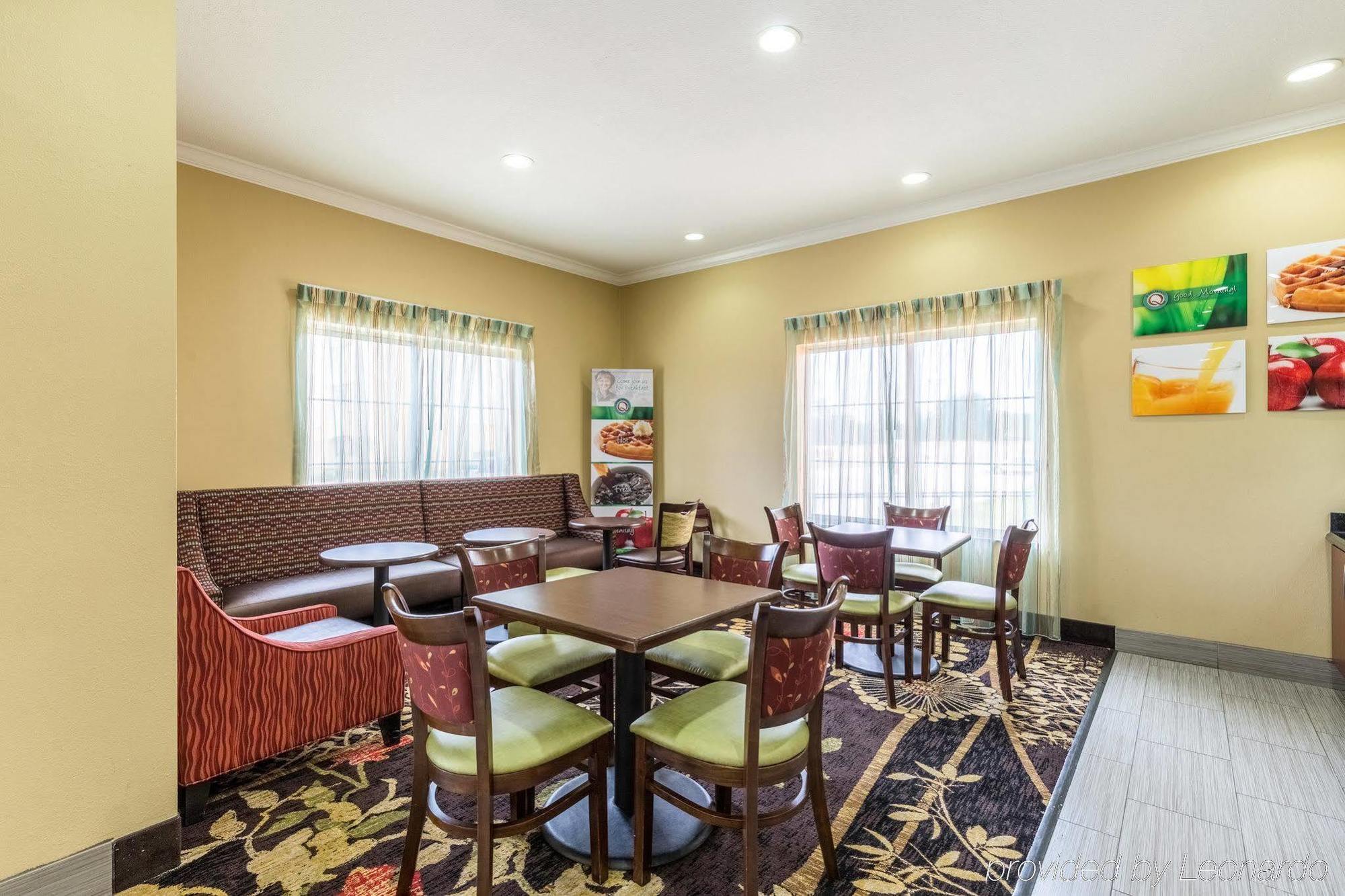 Quality Inn Leesville エクステリア 写真
