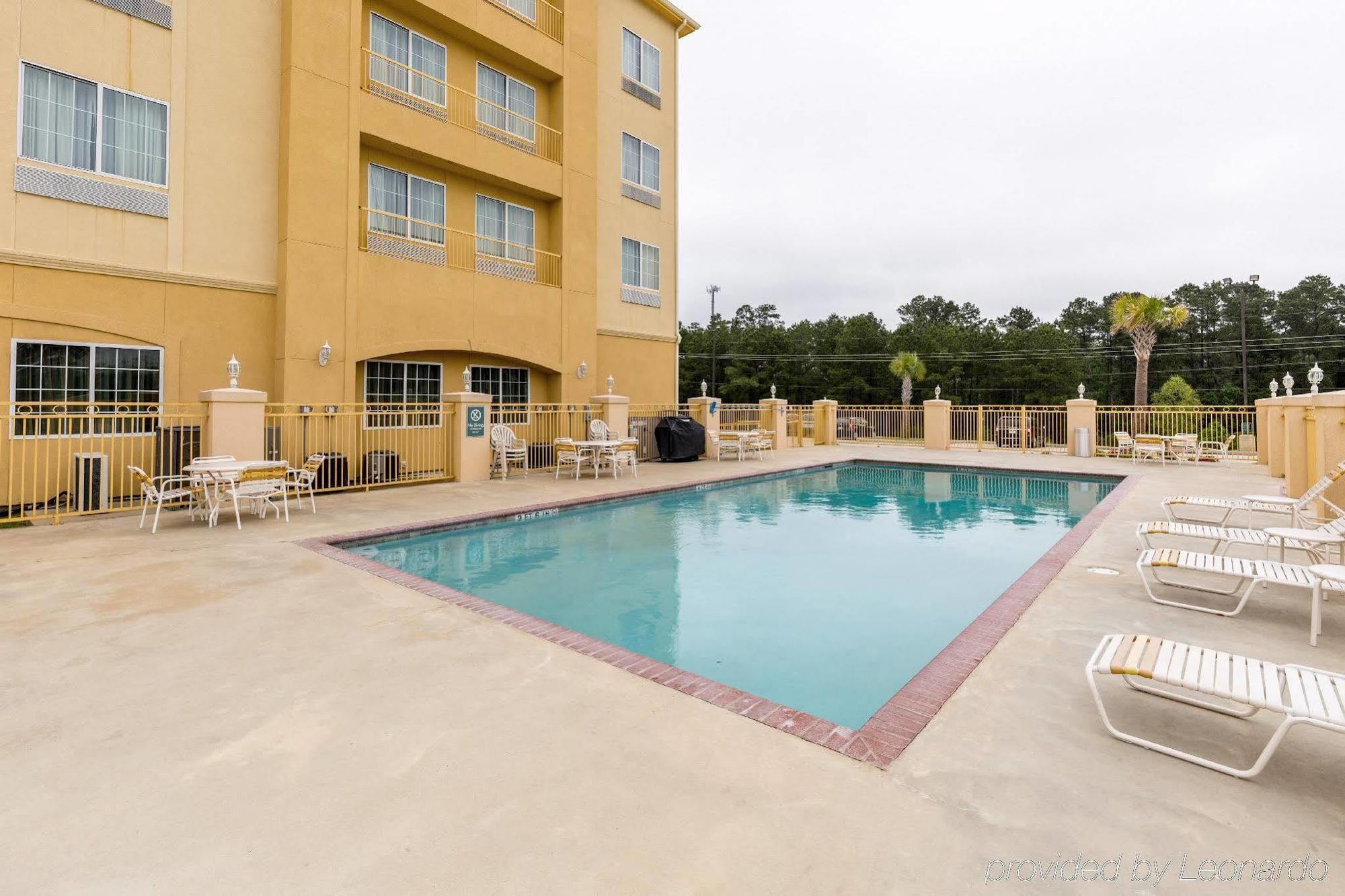 Quality Inn Leesville エクステリア 写真